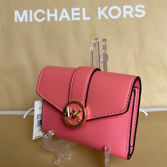 MICHAEL KORS CARMEN MEDIUM LOGO AND FAUX LEATHER WALLET GRAPEFRUIT - Picture 3 of 16
